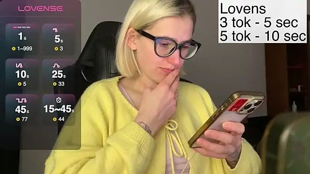 Sexy Sweets online show from November 11, 1:41 pm