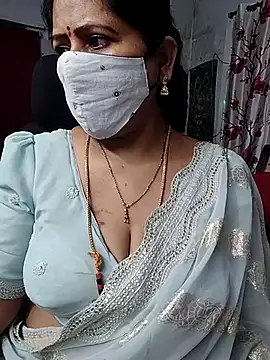Rani Darling 99 online show from June 12, 7:55 pm