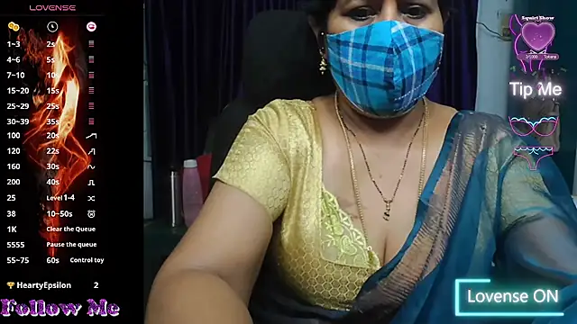 Rani Darling 99 online show from May 17, 8:30 pm