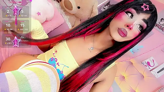 Cute Roxxy online show from March 13, 2:18 pm