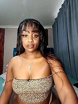 Snapshot of Queen-Chocolate chatting on September 20, 4:22 am Queen-Chocolate online show from September 20, 4:22 am