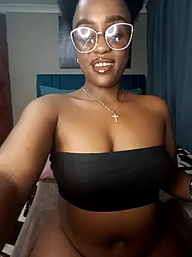 Snapshot of Queen-Chocolate chatting on September 29, 1:11 am Queen-Chocolate online show from September 29, 1:11 am