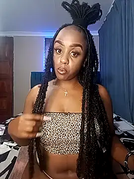 Queen-Chocolate online show from November 21, 10:01 pm