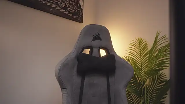 little-eli online show from March 4, 7:31 pm