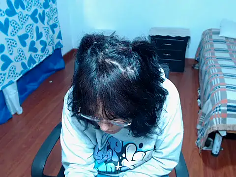 home vlak online show from January 8, 5:50 pm