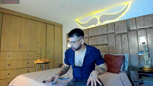 petterwilly1 online show from February 10, 11:08 pm