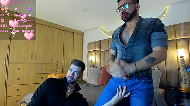 petterwilly1 online show from July 28, 4:39 pm