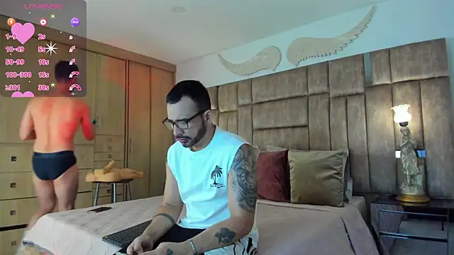 petterwilly1 online show from October 18, 3:15 pm