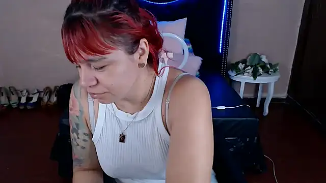 VioletaaaSlave online show from June 14, 10:59 am