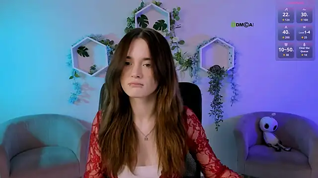 liana kisses online show from June 29, 6:40 pm