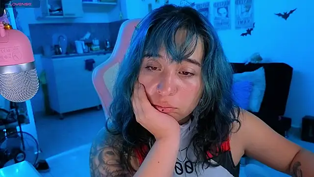 Snapshot of Celeste_Bauman chatting on September 30, 12:49 am Celeste Bauman online show from September 30, 12:49 am
