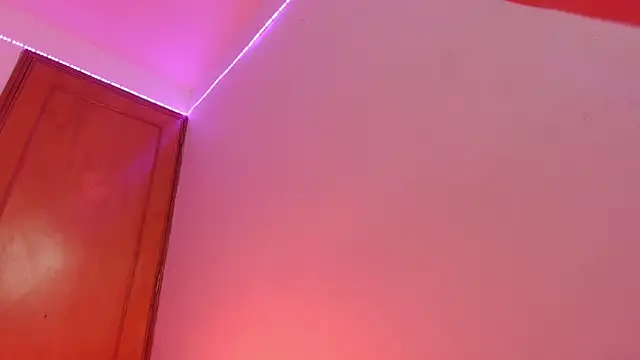 Snapshot of Paulina_g3 chatting on October 15, 7:27 pm Paulina g3 online show from October 15, 7:27 pm