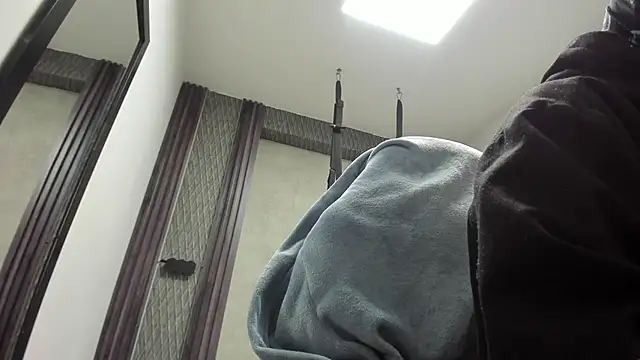 selene red  online show from April 30, 1:22 am