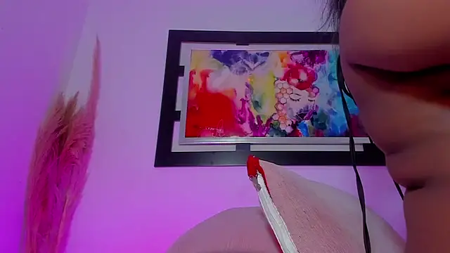 Scarlett 811 online show from July 8, 9:06 pm