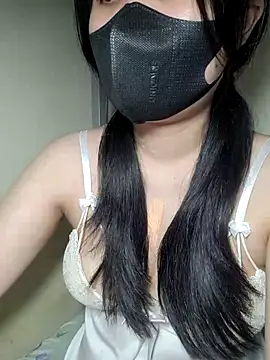 Athena20001 online show from July 3, 7:20 pm