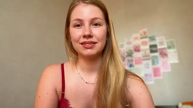 HoneyAudrey online show from July 8, 2:14 am