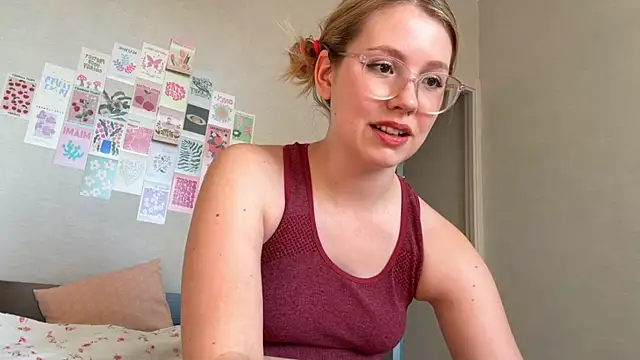 HoneyAudrey online show from September 16, 3:14 am