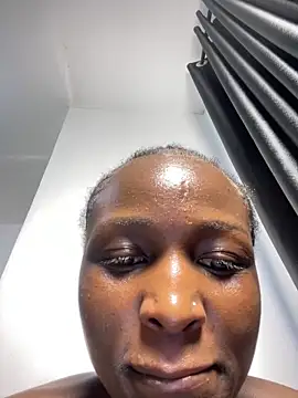 Curvixx online show from December 17, 9:46 am