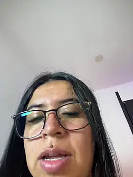 Devilsweet17 online show from July 7, 12:41 pm