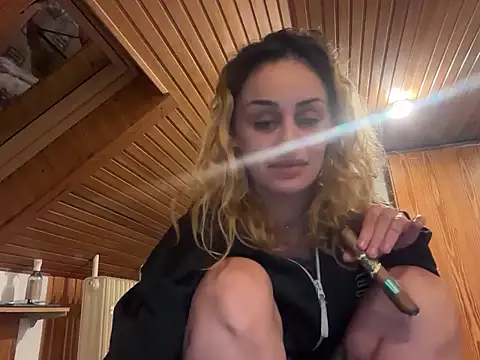 JeSuisUnTapin online show from September 14, 7:56 pm