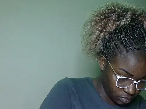 Sexy-suzy online show from November 23, 9:05 pm