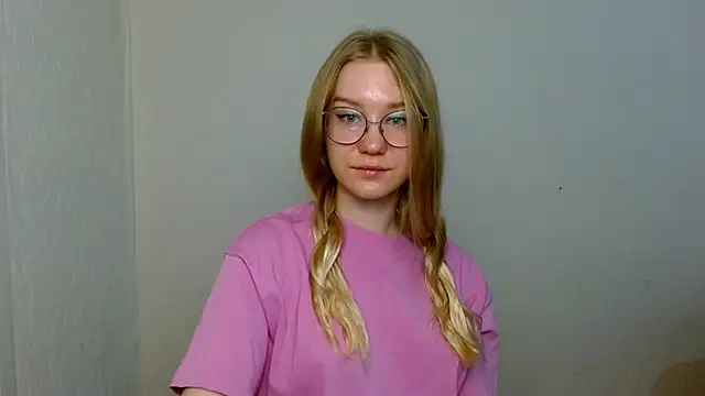 cindi hot online show from November 28, 9:56 am