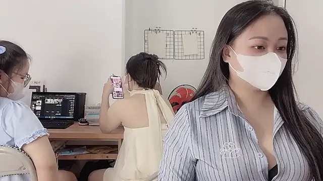 Snapshot of Bamboo_Swetie chatting on October 2, 2:44 pm Bamboo Swetie online show from October 2, 2:44 pm