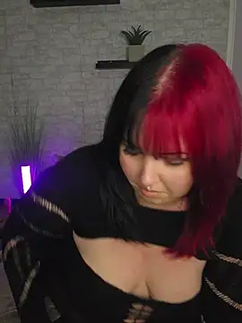 -BonnieBlack- online show from June 19, 9:18 pm