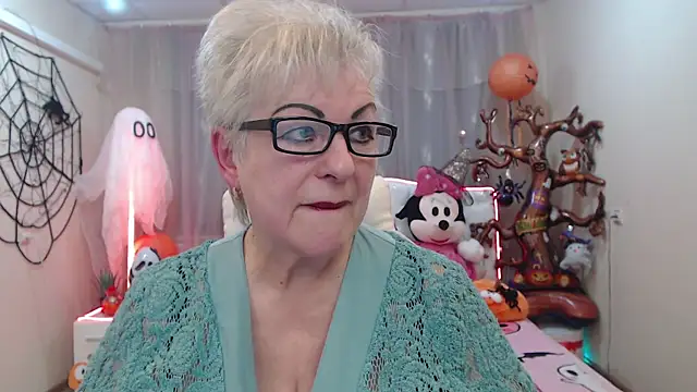 KayleSmoll online show from October 22, 6:57 pm