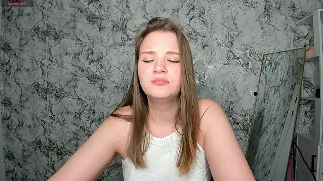 DeniRicchii online show from March 18, 8:36 pm