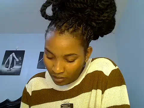 cute-alexis online show from August 1, 10:39 am