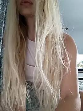 -RIVIERA- online show from October 28, 6:41 am