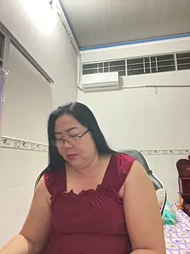 NDith online show from October 9, 5:39 pm