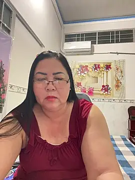 NDith online show from May 3, 10:46 pm