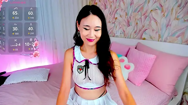 Nao  Chan  online show from July 31, 2:01 am