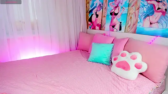 Nao  Chan  online show from June 18, 2:02 am