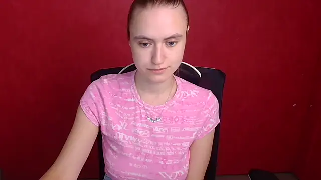 Snapshot of Gabriellagirl chatting on September 21, 6:23 am Gabriellagirl online show from September 21, 6:23 am