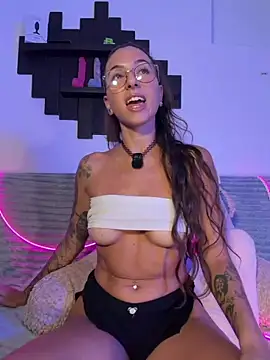 BarbieDarksOk online show from July 28, 4:39 pm