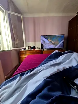 katymojadit online show from March 15, 2:52 pm