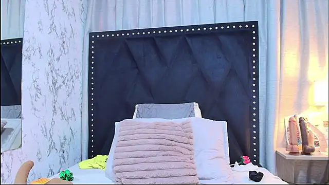  Marcela   online show from June 6, 11:49 am