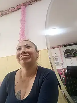 coral smitth online show from June 10, 5:44 pm
