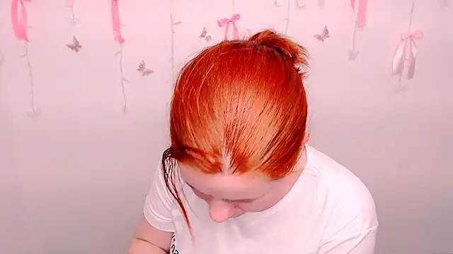 Sun Alexia online show from April 30, 8:57 pm