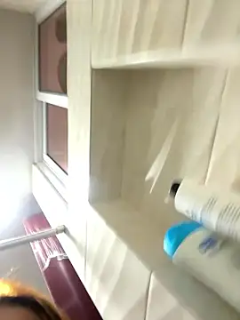 Mia foxx  online show from January 11, 9:20 pm