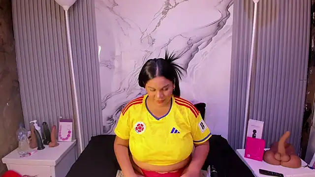 Sam-Evans-hot online show from July 7, 9:39 pm
