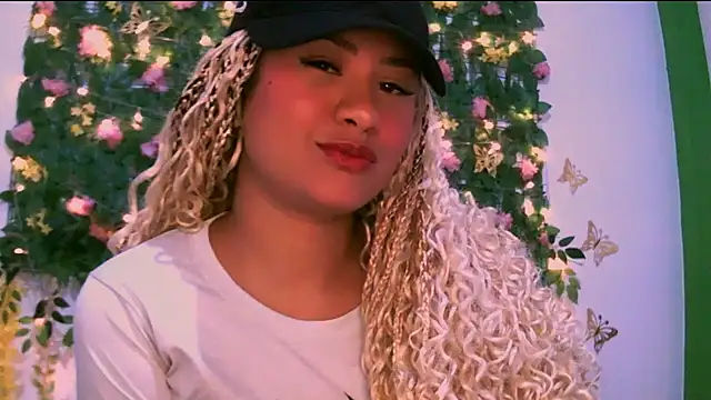 Crysrus online show from November 13, 12:09 am