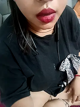 HEENA 022 online show from October 26, 4:46 pm