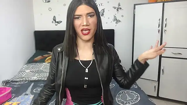luna grans 777 online show from May 1, 1:20 am