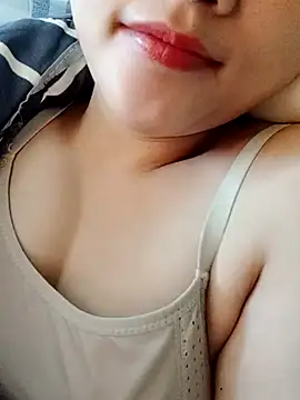 Sexyass13 online show from September 12, 4:57 am