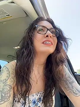 BeautifulMesss online show from July 23, 4:04 pm