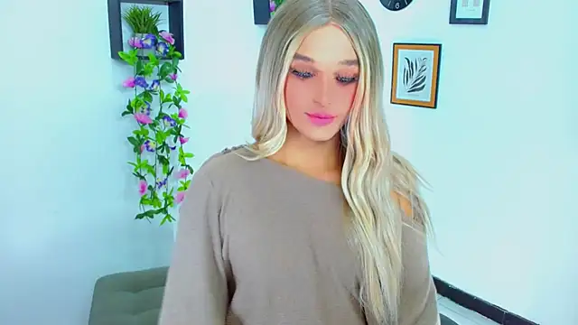TaylorMon online show from July 15, 2:05 am